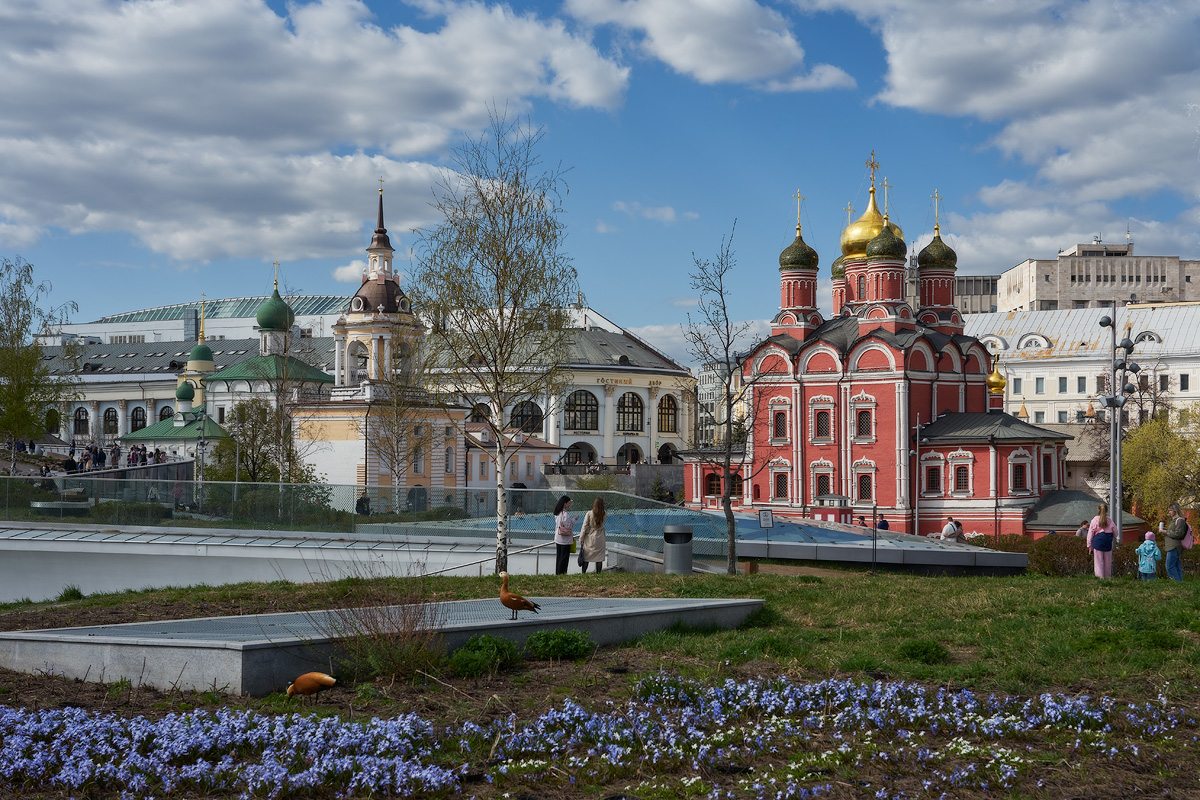 Есть на свете город, или прогулки по Москве